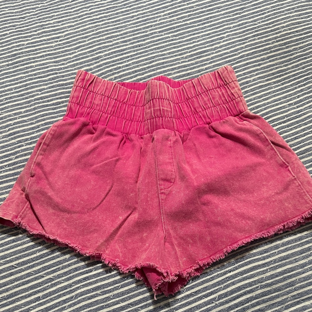 Chic High-Waisted Pink Shorts